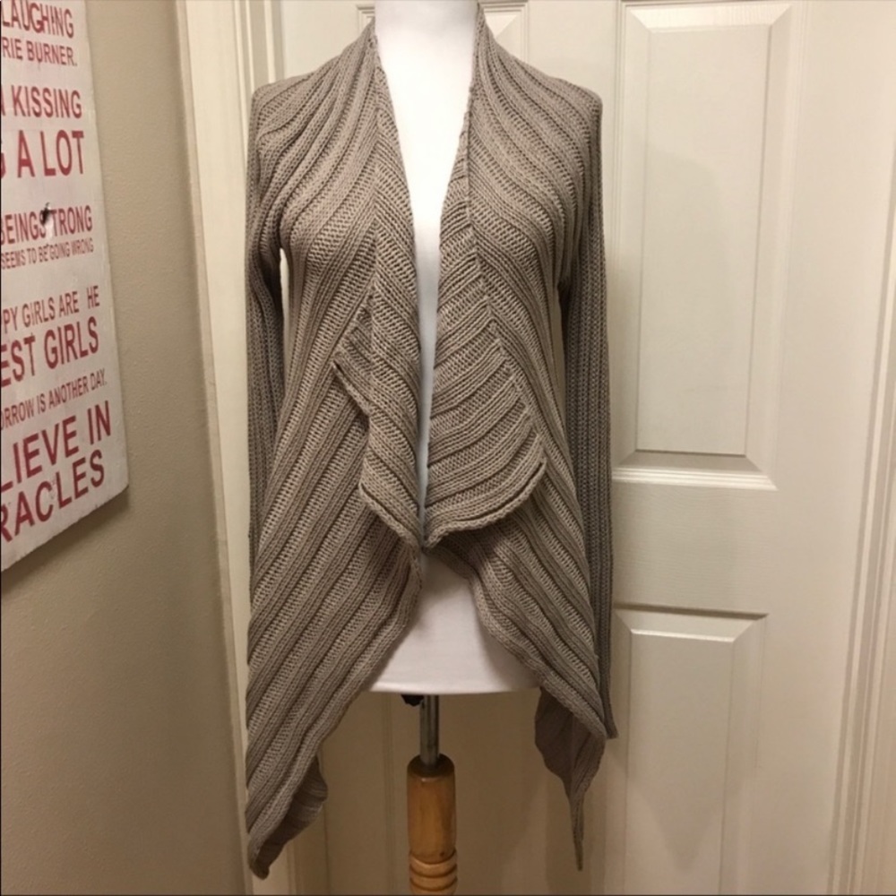 EUC Eileen Fisher:‎ Long Knit Cardigan. Size Small